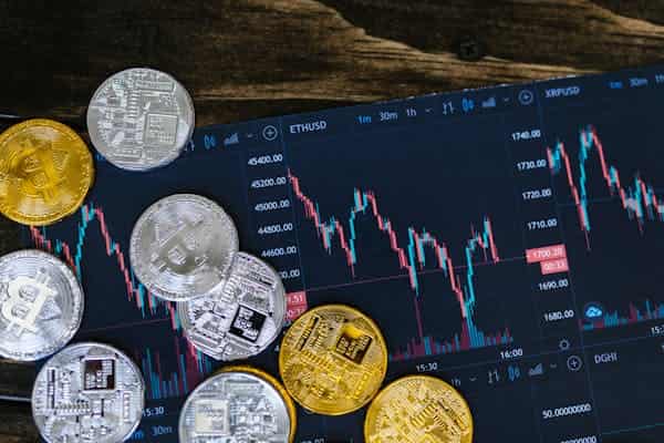 Cryptocurrency Protect the most persistent macroeconomic issues